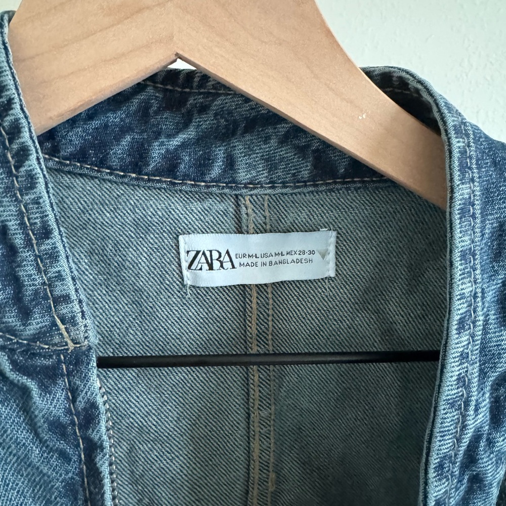 Popular Zara bomber Jean jacket size large like new